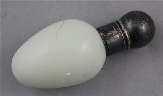 A Stourbridge milk glass chick and egg scent bottle, possibly Stevens & Williams, late 19th century, 8.5cm